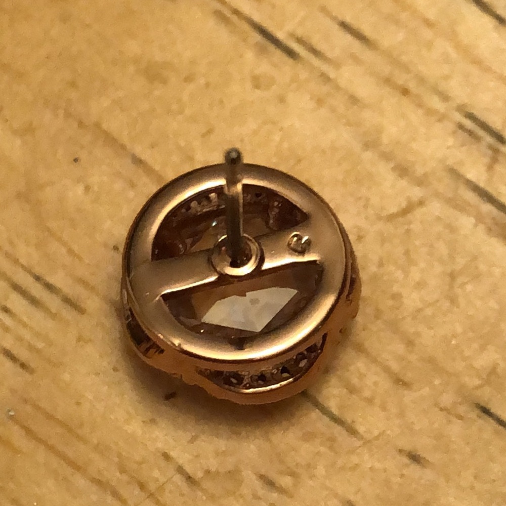 Kate Spade That Sparkle Large Round Rose Gold Tone & Clear CZ Stud Earrings NWT - Picture 6 of 15
